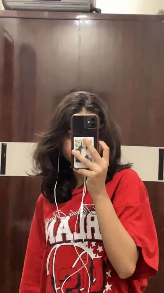 files/real-girl-pic-dp_50.webp